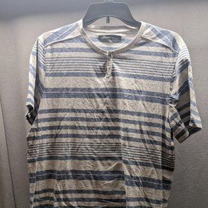 Kenneth Cole Henley Short Sleeve Mens L